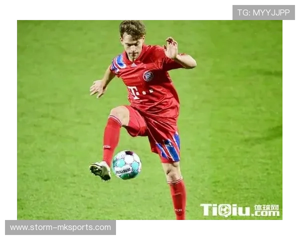 基米希未来发展方向引热议：转会传闻与续约悬念并存